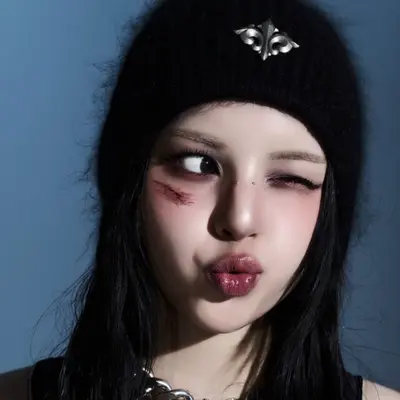 Anyapan Phuwasetthawat (อัญญปัญญ์ ภูวเศรษฐาวัฒน์)