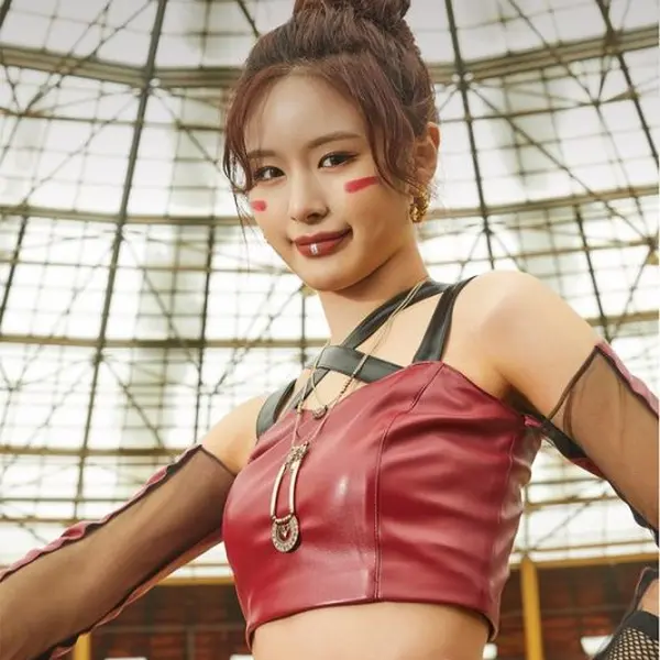 Lu Yuting (陆雨婷)