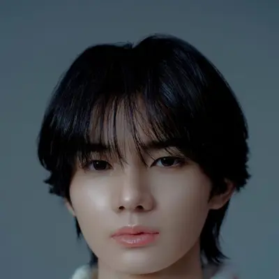 Shirahama Hikaru (白濱ひかる)